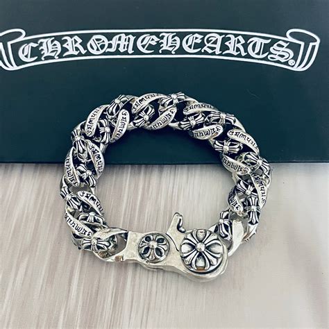 replica Chrome Hearts